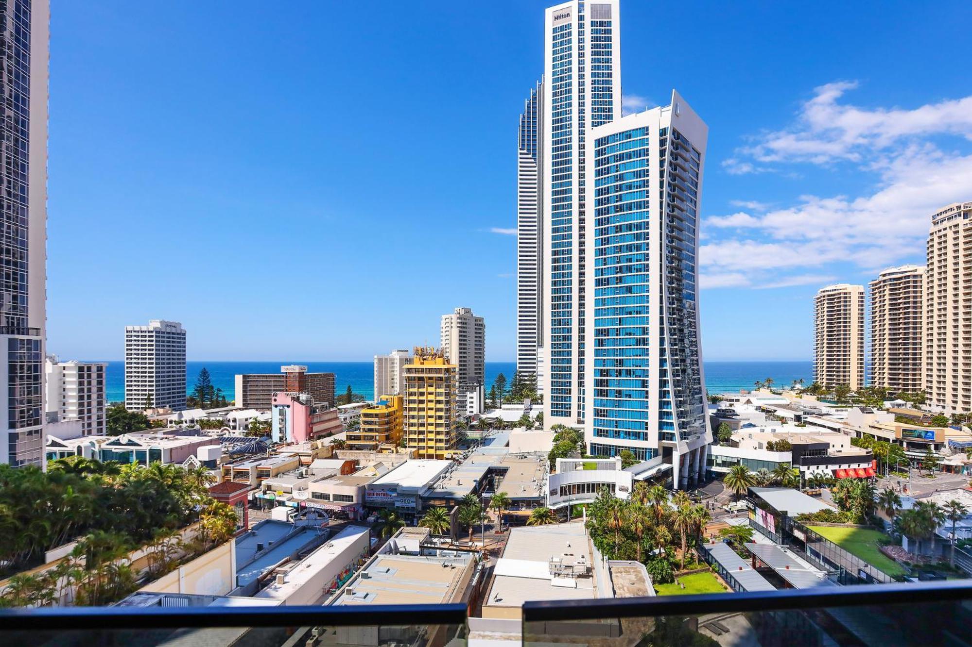 Circle On Cavill 2, 3, 4 & 5 Bedroom Skyhomes & Sub Penthouses By Gold Coast Holidays Zewnętrze zdjęcie